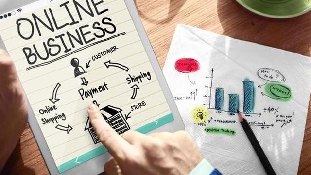 What are the advantages of running an online business?