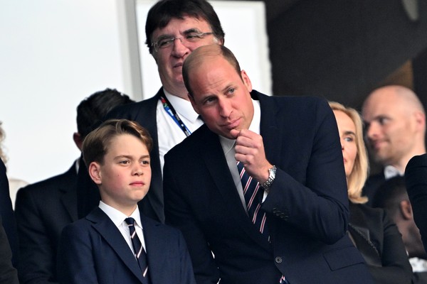 Gaya Kembar Pangeran William dan Pangeran George Nonton Final Euro 2024