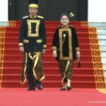 Jokowi Pimpin Upacara 17 Agustus di IKN Pakai Baju Adat Kutai, Ini Maknanya